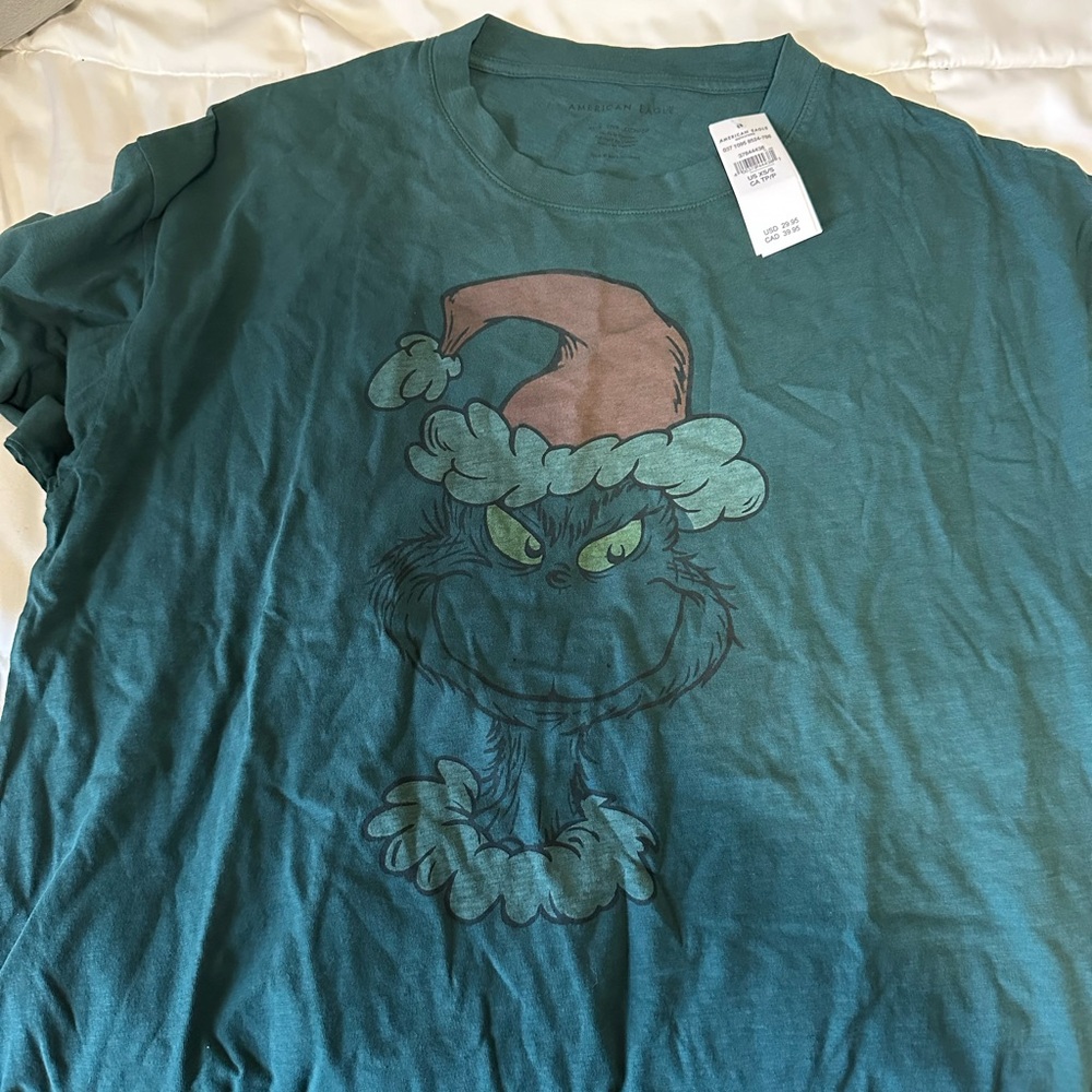 American Eagle Grinch oversized tee
